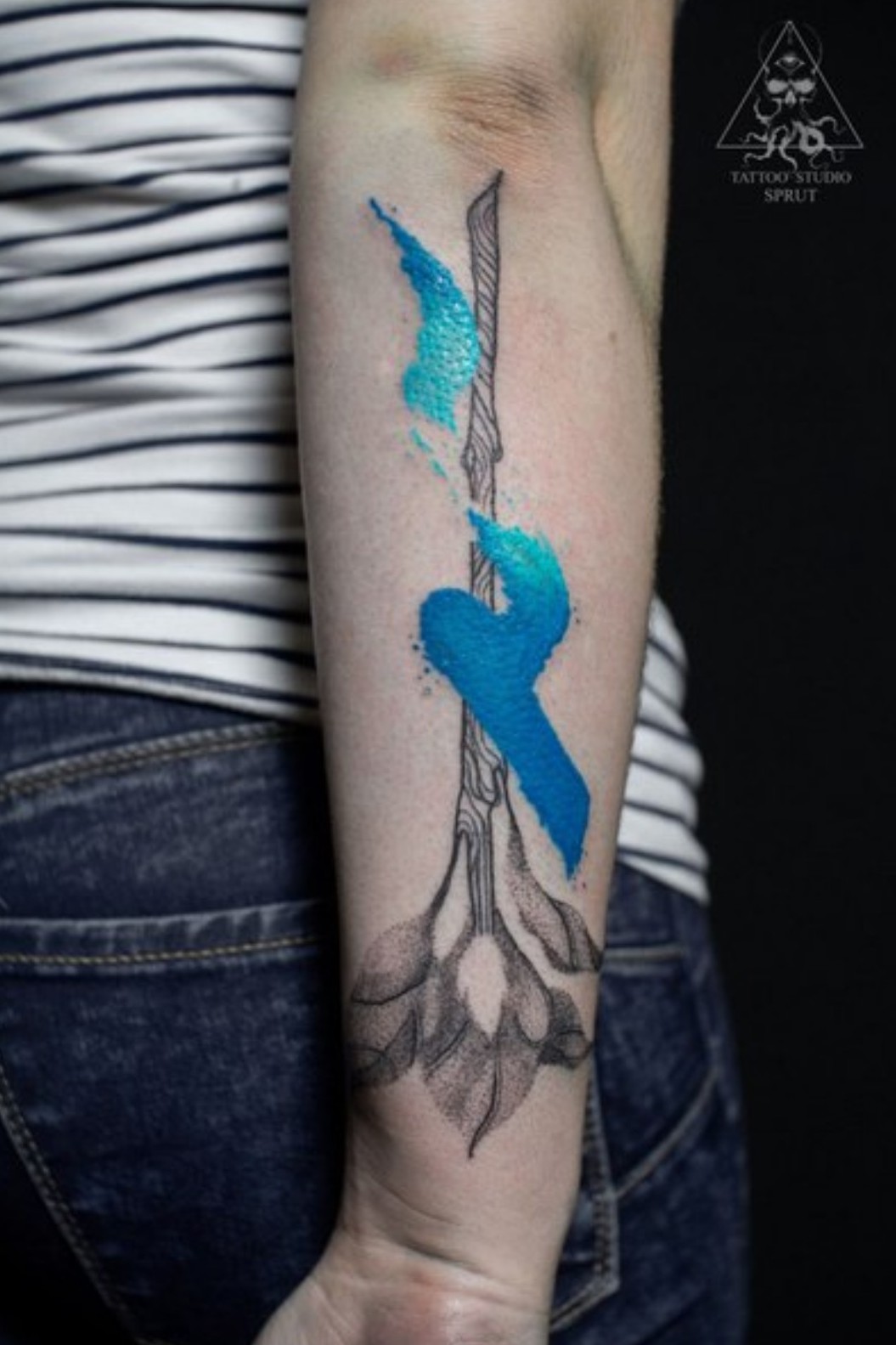 deviantART More Like Athenas Spear by detuniad  Spear Destiny Jesus  tattoo