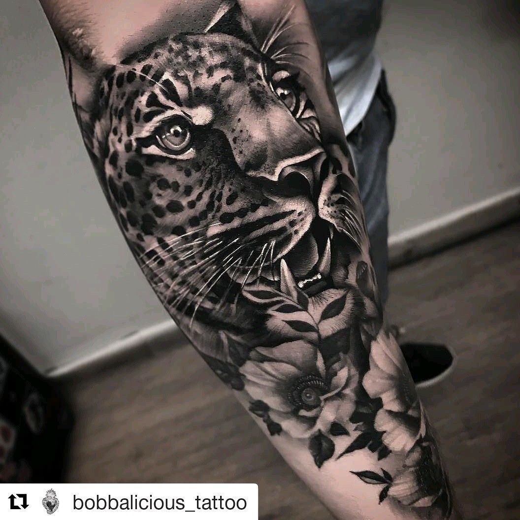 Tattoo uploaded by Lewis Mansfield • Cheetah tattoo #Cheetahprinttattoo # cheetah #cheetahtattoo #Africa #africangreytattoo #wildlife #animals #animaltattoo #animal #blackandgrey #blackandgreytattoo • Tattoodo