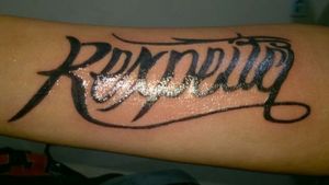 Tattoo uploaded by Marend Tattoo • Texto Rexpeita braço • Tattoodo