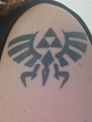 Simple zelda tattoo, definitely needs a touch up