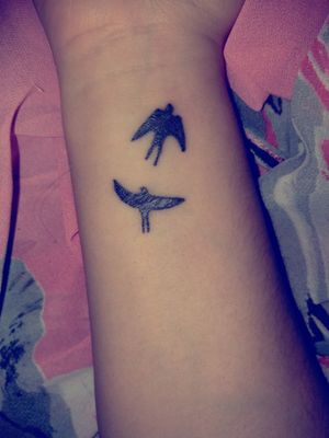Two birds #tattooart #birdtattoo #birds #bird #firsttattoo 