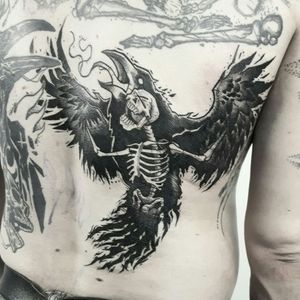 The skeleton in a crow#blackworktattoo 