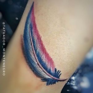#tattoo2me #tattoo2us #tattoos #tattoo #tattooartist #tatuagem #tatuagensdelicadas #tatuagens #tattoowork #artwork #art #tatuagensfemininas #tattoogirls #tattooed #tattoodo #brasil #voltaredonda #fineline #finelinetattoo #tattooinspiration #tattooideas #tattoolovers #artistic #tattooflowers