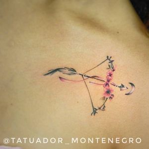 #tattoo2me #tattoo2us #tattoos #tattoo #tattooartist #tatuagem #tatuagensdelicadas #tatuagens #tattoowork #artwork #art #tatuagensfemininas #tattoogirls #tattooed #tattoodo #brasil #voltaredonda #fineline #finelinetattoo #tattooinspiration #tattooideas #tattoolovers #artistic #tattooflowers