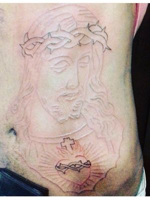 Executado pelo tatuador Leonardo LorranJesus Cristo