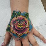 Fun little rose hand piece thx for looking #neotraditional #neotraditional #rose #colortattoo #funtattoos 
