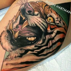 Awesome tiger by #JustinHartman . Ig:justinhartmanart