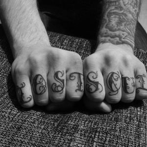 Finger tattoos, Lost Soul