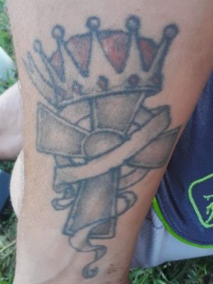 cross with crown and banner#crosstattoo 