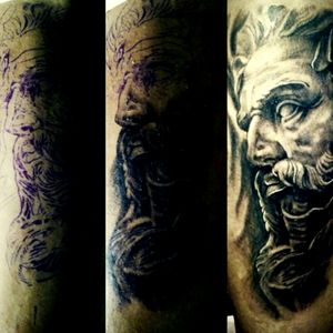 Zeus Tattoo VENEZUELA #tattoo #ink #tatuajes #zeustattoo #blackandgreytattoo #realismo #rophztertattoo