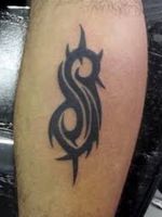 Slipknot tattoo that I like #slipknottattoo #slipknot #CoreyTaylor #jimroot #mickthomson #sidwilson #jayweinberg #joeyjordison #PaulGray #chrisfehn #shawncrahan #clown #alessandroventurella #craigjones