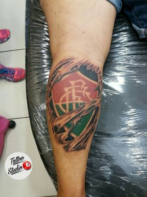 Tattoo feita por Joana Chung3 Tattoo StudioRua Ana Barbosa 29 sala 102Méier - RJTel 21 3586-9485993808510#3tattoostudio #tattoo2me #tattooartist #tattooart #tatuagem #tatuadoresdobrasil #tatuaje #fluminense #tatuagemfluminense #futebol #tatuagemdetime #colors #colorido #colorstattoo #tattoocolorida #color #tatuagemcolorida 