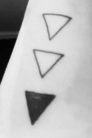 Number 4 Three triangles for three friends