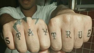 #staytrue #tattooart #tattoobr #tattoorj #tatuagemescrita 