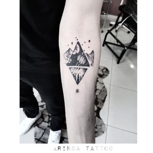 Instagram: @karincatattoo #karinca #space #planet #stars #arm #tattoo #tattoos #tattoodesign #tattooartist #tattooer #tattoostudio #tattoolove #tattooart #istanbul #turkey #dövme #dövmeci #design 