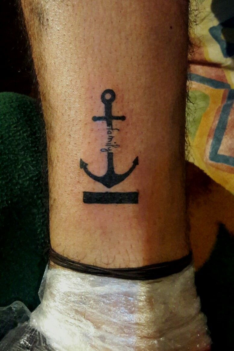 Tattoo uploaded by Bogart Jara Lizana • Una pequeña ancla #ink #tattooart  #tattooartist #tattoo • Tattoodo