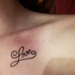 #4 #Love #girlswithink #girlswithtattoos #tattooaddict #follow #like #Repost 