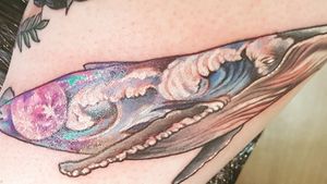 My AMAZING new space whale. Done today. I'm in love. Only tattoo number 13 but it certainly isn't unlucky!! #whaletattoo #spacetattoo #glittery #space #legtattoo #mystical #colourfultattoo 