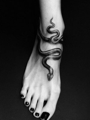 #snake #tatoo #ankle 