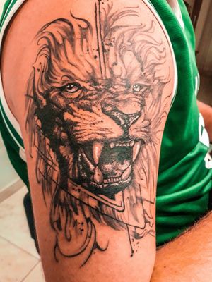 Rei da selva #lion #tattoo #tattooart #tattoolion #leao #tattooartist 