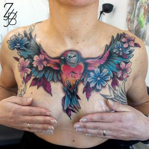 Merci à ma cliente pour ce super projet ! Le noir est cicatrisé et les couleurs sont fraîches.#robin #robintattoo #cherryblossom #cherryblossomtattoo #flower #flowertatto #rougegorge #cerisier #fleurs  #zeldablackjeanjacques #zeldabjj #colmartattoo #frenchtattoo #tattoo #tatouage #tattooartist  #tattooart #tattoolover #ink #inked #inkedlife #bodyart #graphic #graphictattoo #graphictattoos #newschooltattoo #chesttattoo