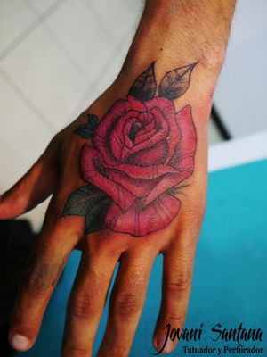 #rosa #flor #flortattoo #ink #inked #solidink 