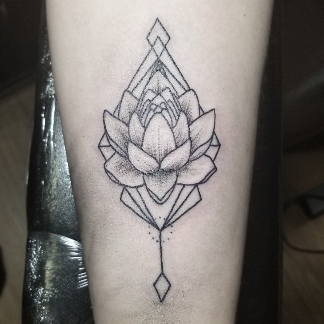 skin deep tattoo skin deep tattoo
