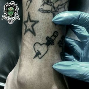 #NaneMedusaTattoo #tattoo #tatuagem #tattooart #tattooartist #tattoolover #tattoostudio #tattooidea #tattooer #tattoodoBR #riodejaneiro #tatuadora #tattoogirl #lineworktattoo #linework #blackworktattoo  #tatuadoras #Sulacap