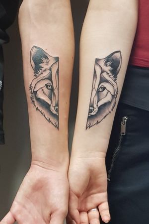 #fox #coupletattoo #firsttattoo #loveit Our love in two pieces of fox 💕😍