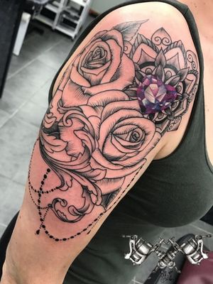 Custom design made up of Print style Roses, Filigree, Mandala and Coloured Gem. We really like to to mix up styles and create fully custom tattoos for our client. Next Chapter Tattoo & Piercing Studio24 Abbotsbury RoadMorden SM4 5LQwww.nextchaptertattoo.com#CustomTattoo #CustomInk #TattooDesign #TattooIdeas #Tattoo #Ink #art #Artist #TattooArtist #Inksta #TattoosofInstragram #morden #MordenTubeStation #London #Design #TattooStudio #Inklife #Wip #RoseTattoo #Mandala #MandalaTattoo #Gem #JewelTattoo #Print #Printing #lino #colourTattoo #Colour #blackandgrey