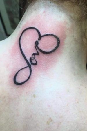 One of my very first pieces #script #scripttattoos #writing #love #heart 