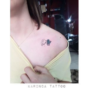 Instagram: @karincatattoo #hedgehog #kirpi #collarbone #tattoo #tattoos #tattoodesign #tattooartist #tattooer #tattoostudio #tattoolove #tattooart #istanbul #turkey #dövme #dövmeci #design #girl #woman #tattedup #inked #ink #tattooed #small #minimal #little #tiny 