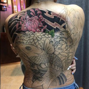 Done for today, by Mariano
#tattoo #tattoos #japanesetattoo #japanese #backtattoo #back #koi #koifish #koifishtattoo #girlswithtattoos #colortattoo #brooklyn #ny #tattooartist #tattoostudio 