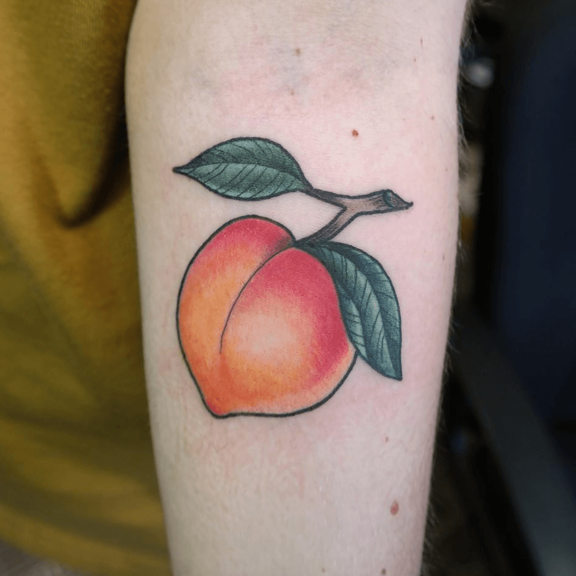 Peach tattoo by Tony Talbert TonyTalbert tonytrustworthy peachtattoos  color traditional peach food fruit flower blo  Peach tattoo Food  tattoos Tattoos