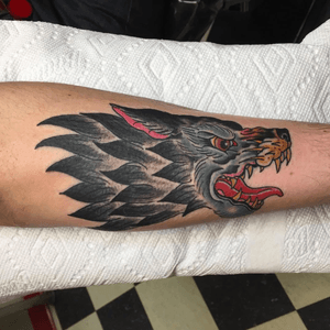Awesome traditional wolf by adampatersontattoo #wolf #traditional #traditionaltattoo #sleevetattoo