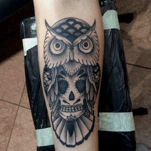 Blackwork owl and sugarskull #sugarskull #skull #owl #creative #blackwork 