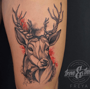 Abstract/linework tattoo by Freya #coverup #art #design #sleevetattoo #handtattoo #chesttattoo #tattoooftheday