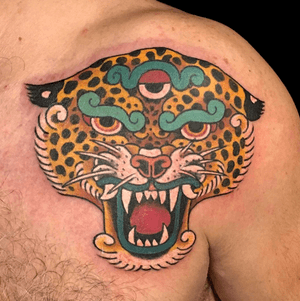 Aztec jaguar tattoo by David Sena #DavidSena #jaguar #azteca #aztectattoo #prehispanico #aztec #nyctattoo #zurichtattoo #abctattoo #tattoolife #nyctattooartist #senaspace #ss #sena