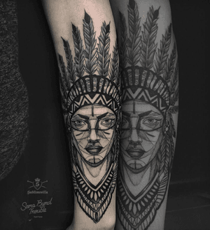 Tattoo by @sarabirdtrouble #sarabyrdtrouble #sublimevillaaveiro #indiatattoo #blackandgreytattoo #linework #tattoedboy #tattoedmen #inked #inkedtattoo #inkedmen #cooltattoos #amazingtattoos #sorrymomtattoo