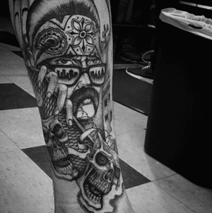 Amazing tattoo by Chuco Moreno #chucomoreno #classicfullerton #skulls 