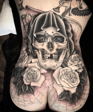 Black and grey skull tattoo by Zac Scheinbaum #zacscheinbaum #kingsavetattoo #blackclaw #skull #blackandgrey