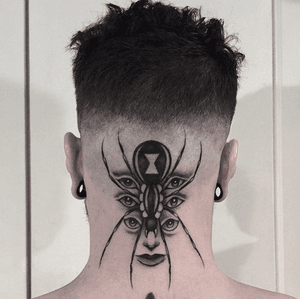 Spider tattoo by AdamVuNoir #blacktraditionals #traditionaltattoo #oldschooltattoo 