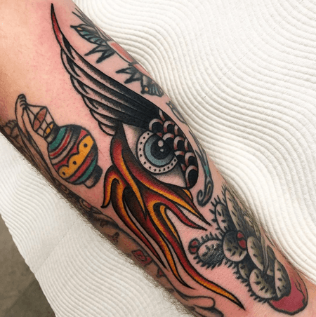 Flash tattoo