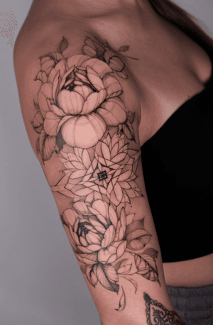 Ornamental tattoo style