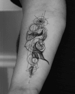 Abstract Ray Tattoo
