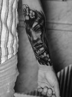 Cover up #tattoonyc #nyctattoo #nyctattooartist #brooklyntattoo #tattoobrooklyn #coverup #coveruptattoo #coveruptattoos