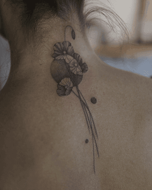 Floral tattoo style