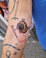 💉 Gestochen von @lella_art 💉 Macht euch Gerne einen Persönlichen Eindruck von uns & besucht uns einfach während den Öffnungszeiten 😊 Unsere Öffnungszeiten sind: Dienstag - Freitag von 10:00 Uhr bis 17:00 Uhr Samstag von 10:00 Uhr bis 16:00 Uhr ______________________________________ #lorsch #tattoolorsch #art #tattoostudiolorsch #picoftheday #tattooartist #bodyart #streetphotography #ink #draw #digitalart #creative #tattoo #tattooartist #dotwork #tattooed #blackandgrey #ink_art_gallery #blackwork #realistiktattoo #tattooartist #tattoos #tattooideen #inkideas #mannheimtattoo #naxosinktattoo #tattooartist #inkmag