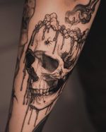 Skull candle for Mandy 💀🕯 Done at @muka_studio . . . . #skulltattoo #candletattoo #skullstattoo #darktattoo #dotworkers #tatuaje #тату #graphictattoo #polishtattoo #neotraditional #dotworktattoo #lamadelray #tatuaż #tattoo #tattooartist #illustrationtattoo #krakowtattoo #polandtattoos #tattoos #fineline