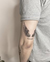 #ink #dovenadam #dovenadamtattoo #dovenadamart #blackwork #blacktattoo #blackandgrey #blackandgreytattoo #tattooideas #tattooart #tattoomag #tattoodesign #tattoomodel #tatt #tatts #blackandwhite #blackandwhitetattoo #traditionaltattoo #traditional #tattoolife #dövme #wings #wingtattoo #armtattoo